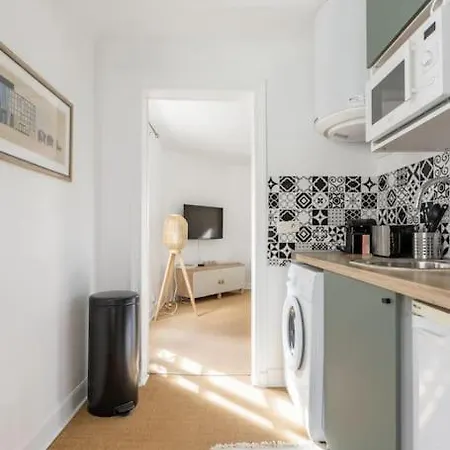 Amazing Studio In Heart Of Paris