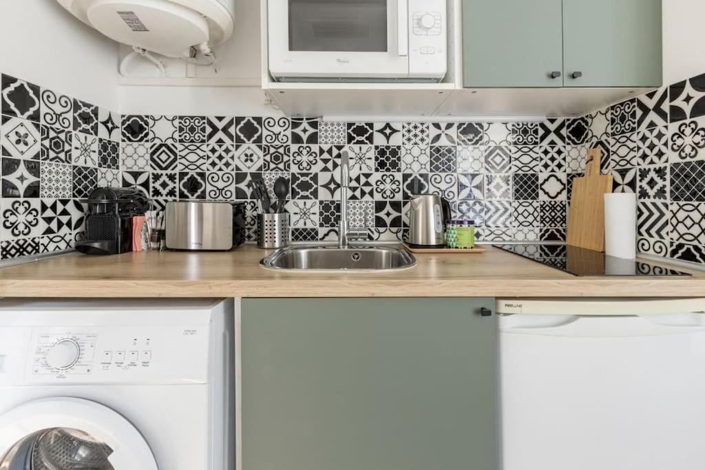 Apartment Amazing Studio In Heart Of Paris